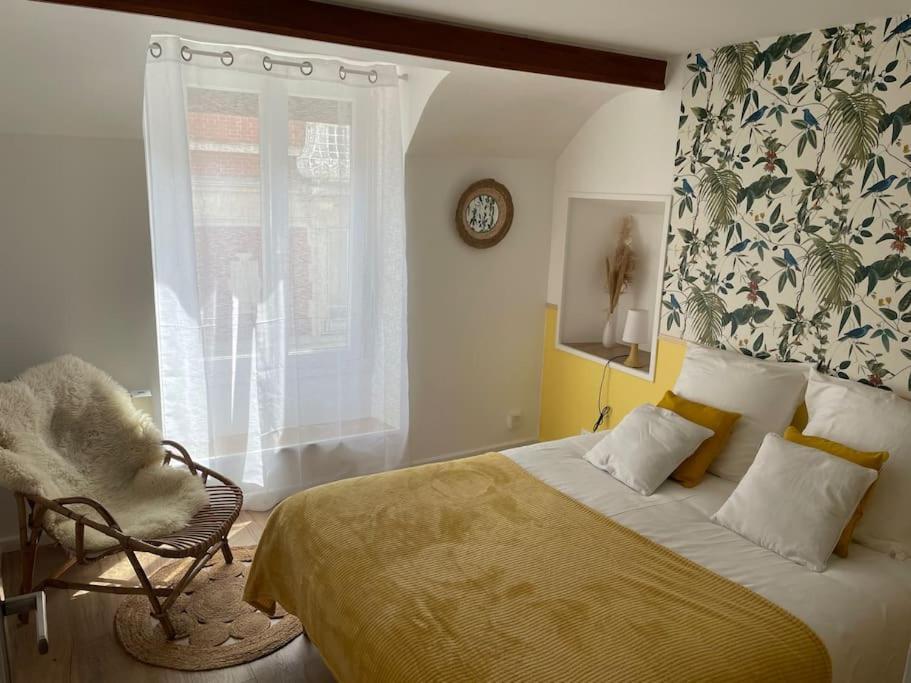 Апартаменты Un Cocon Au Coeur De La Champagne Avec Parking Эперне Экстерьер фото
